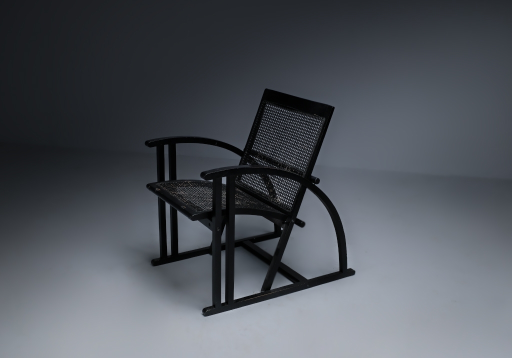 Chaise Longue: aperçu général de la chaise sans sa structure de support de jambe