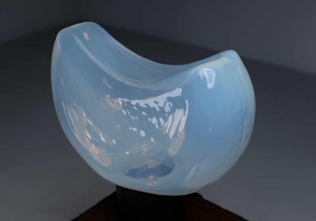 Lampe Aghia: vue de dessus détaillée de son diffuseur en verre de murano