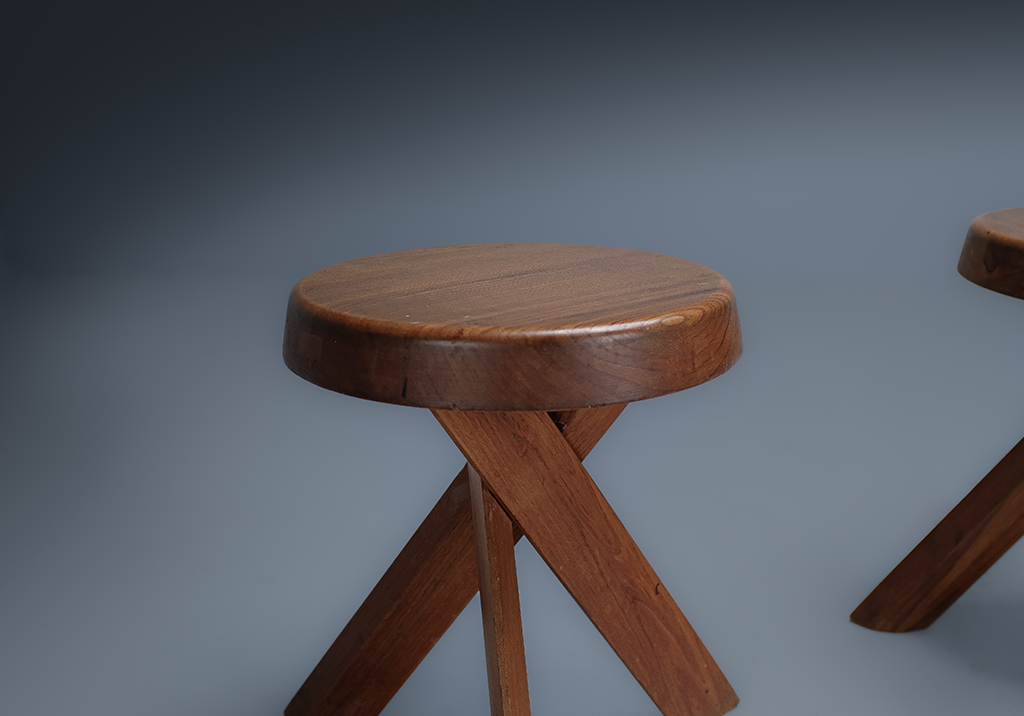 Pair of S31 Stools: upper overview of a single stool