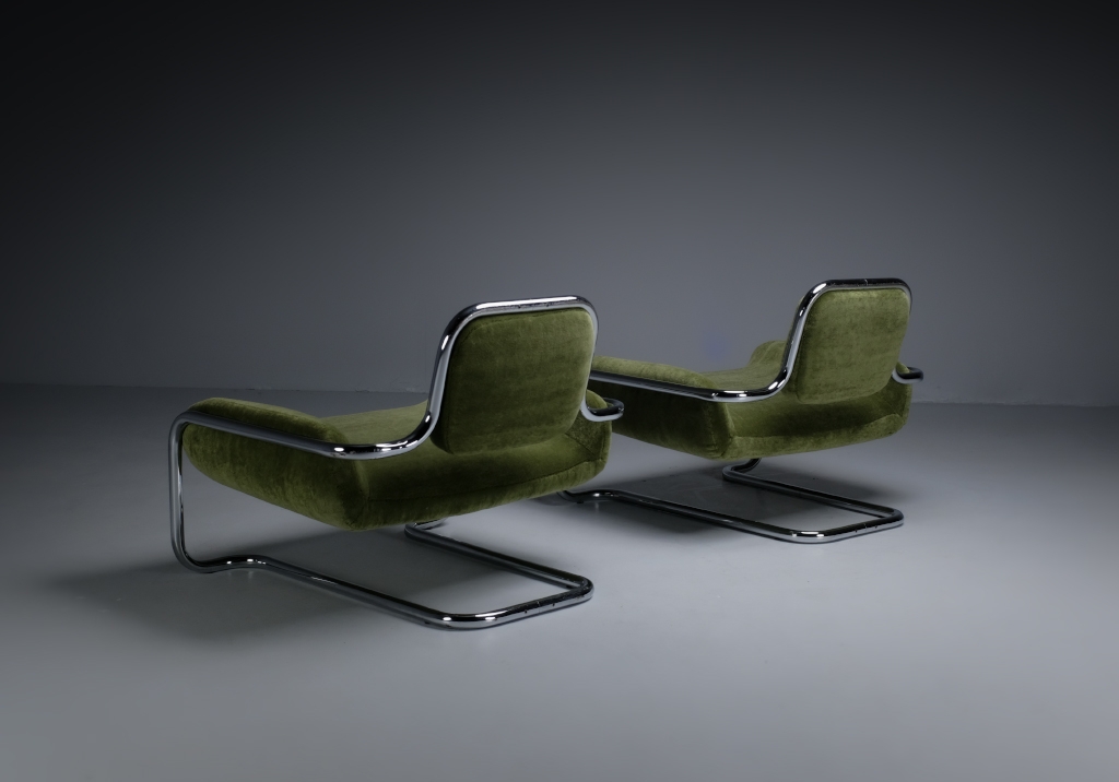 Lemon Sole Lounge Chairs by Kwok Hoï Chan: View of the chairs from behind