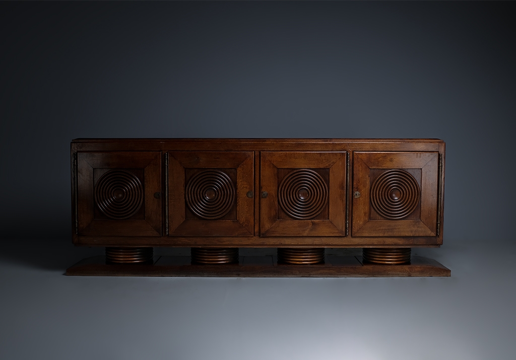 Art Deco Sideboard: overview of the sideboard
