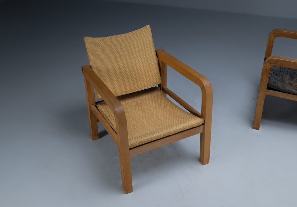 Beech Armchairs: overview of the lightest chair