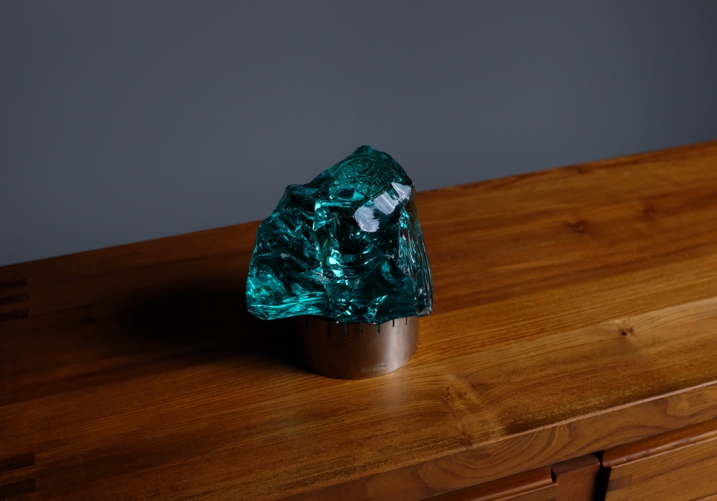 Lamp by Max Ingrand: general view from above of the lamp turned off in a light environment